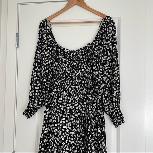 H&M smock-detail dress in black and white floral size L - Picture 5 of 13